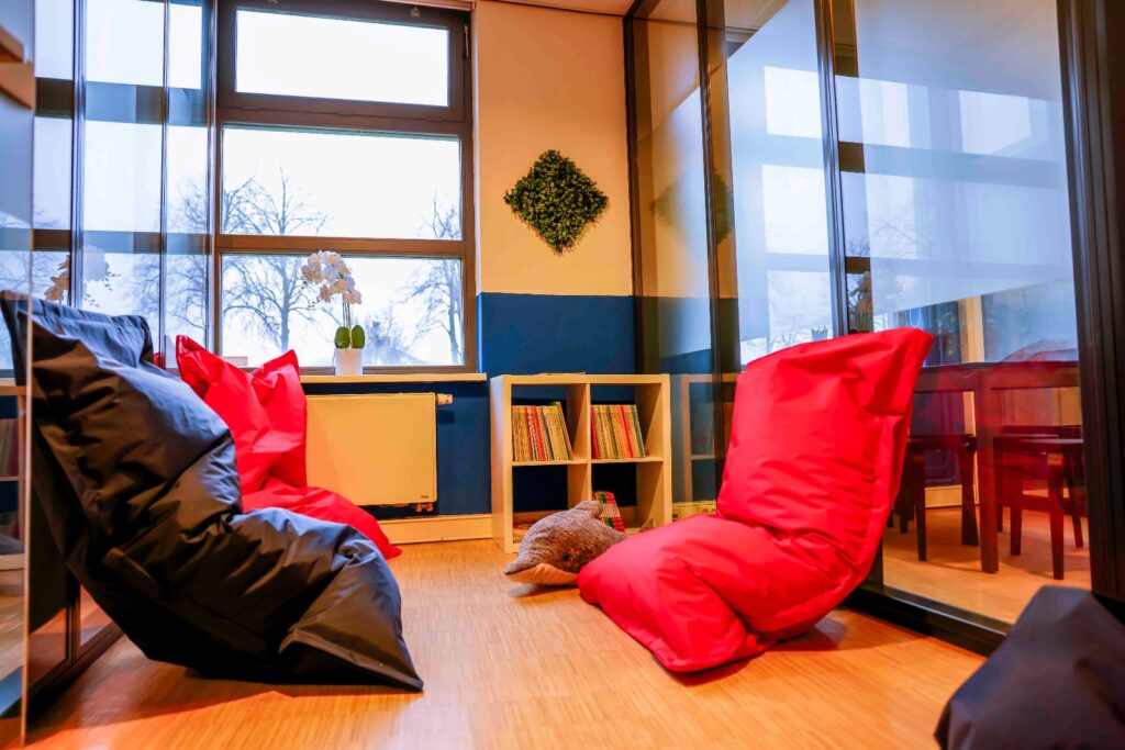 PHOTO-2024-12-18-18-38-18 3