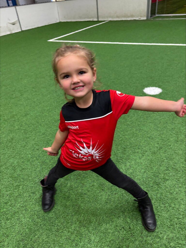 Sport-BSO Flekss Soccer Center - Dansen