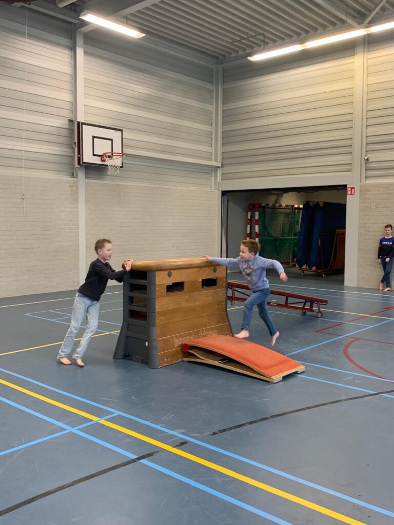 Sport-BSO Flekss Raamsdonksveer - Warming-up tikspel