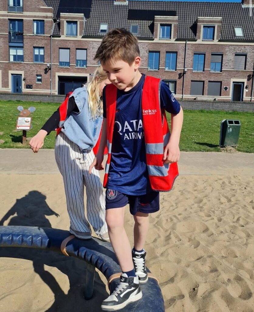 Sport-BSO Flekss Soccer Center - Wie kan het langste blijven staan?