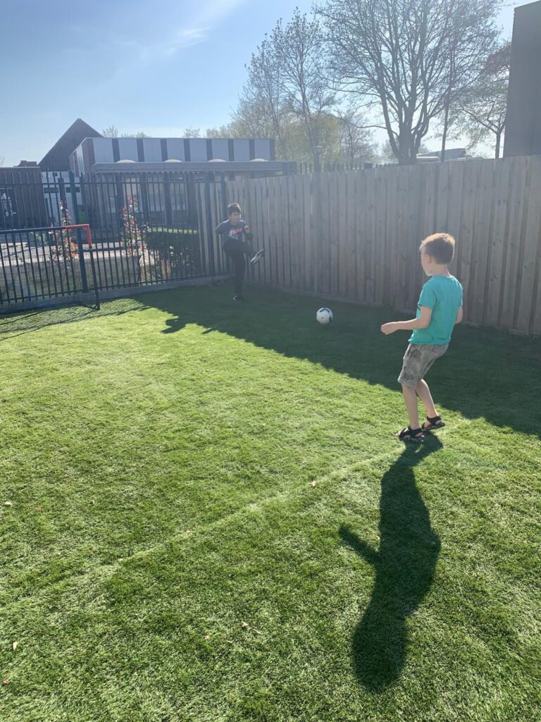 Raamsdonksveer - Voetballen