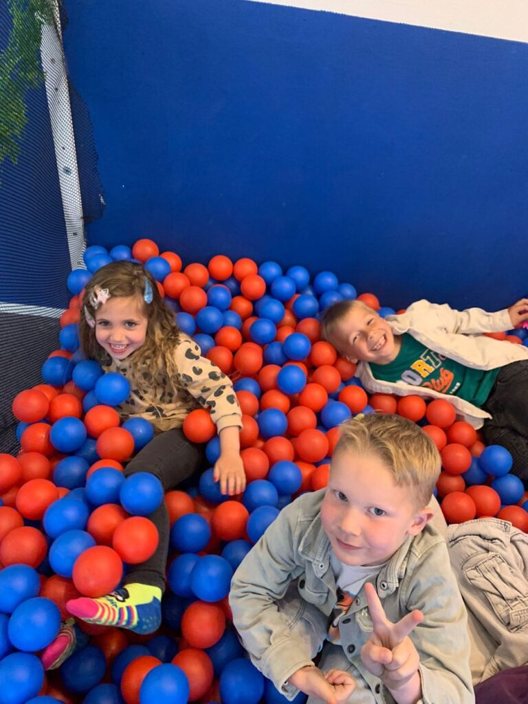 Sport-Bso Flekss Kerkwerve ballenbak spelen