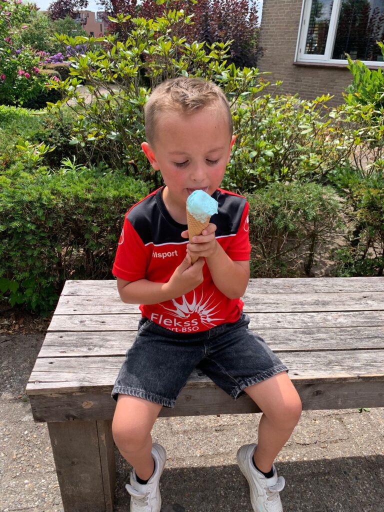 BSO dillehof - blauw ijsje