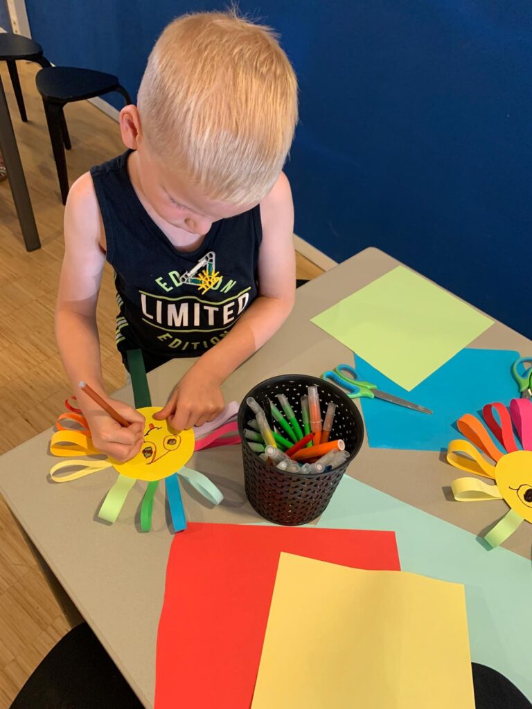 BSO dillehof - bloemen maken