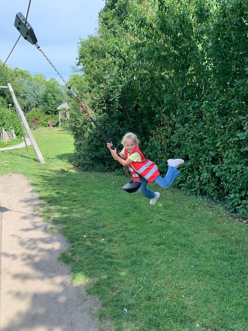 kind op de kabelbaan zevenbergen