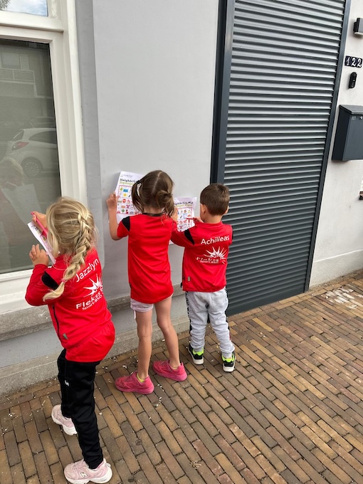 kinderen-doen-een-speurtoch-zevenbergen