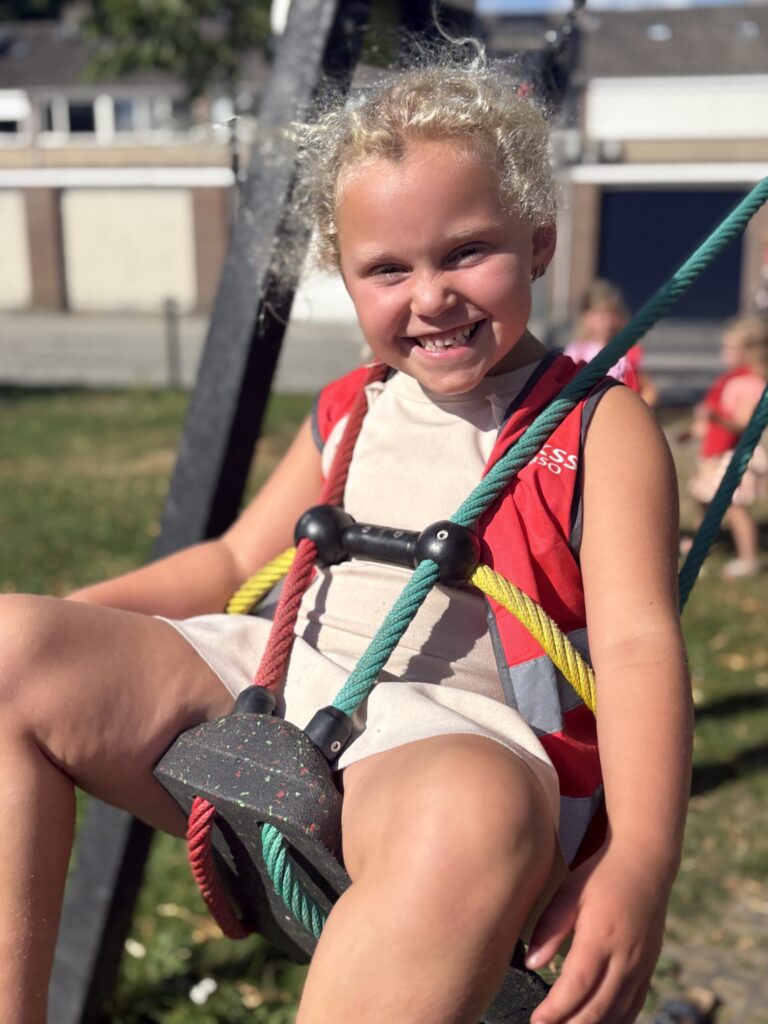 Sport-BSO Flekss Soccer Center - Spelen in de speeltuin