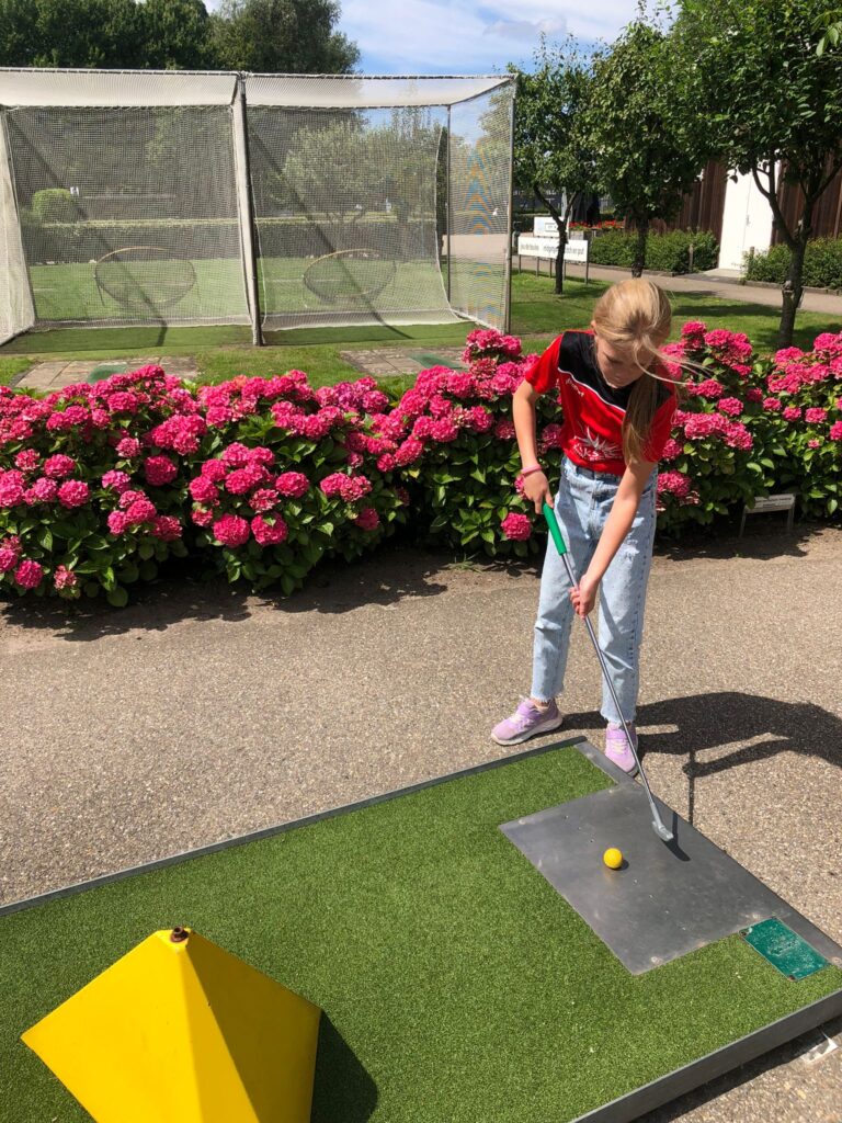 midgetgolven met flekss