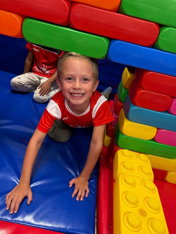 kind in blikkenbak zevenbergen