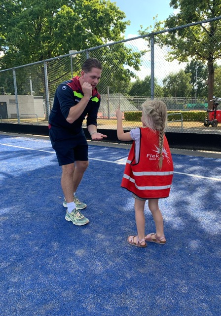 Sport-BSO Flekss Made - Sporten bij de hockeyvelden