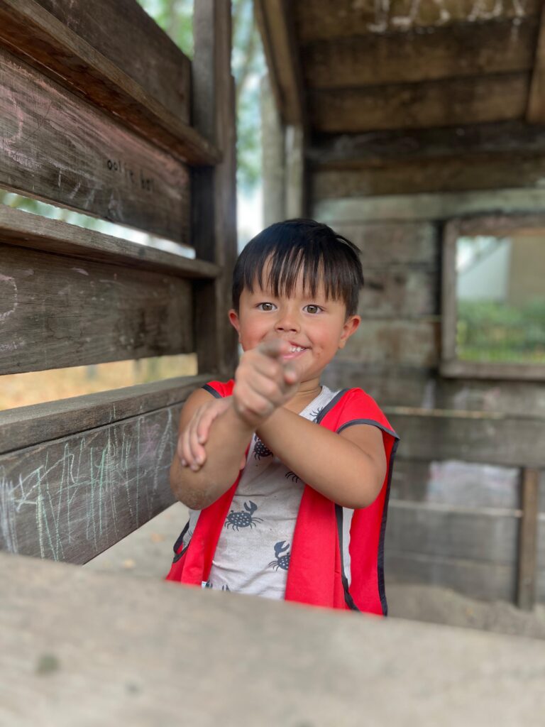 Dikke duim voor de juf van Louie