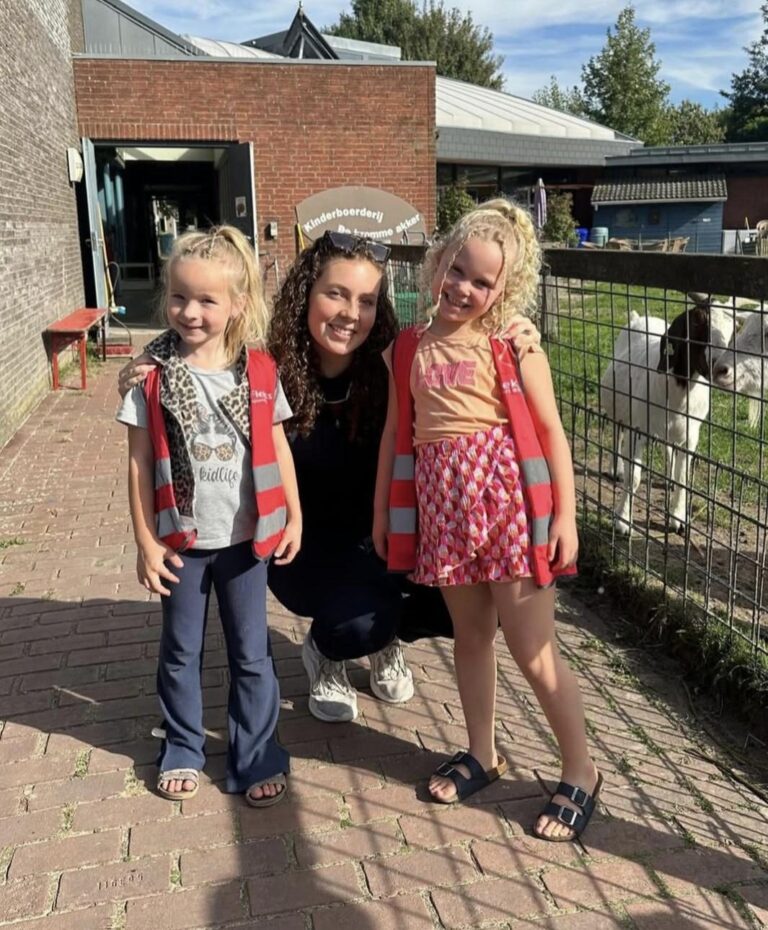 Sport-BSO Flekss Soccer Center - Kinderboerderij