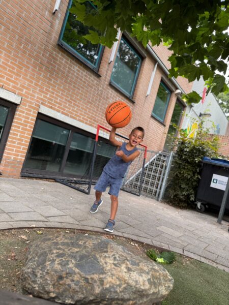 Flekss kraaienest buitenspelen 2