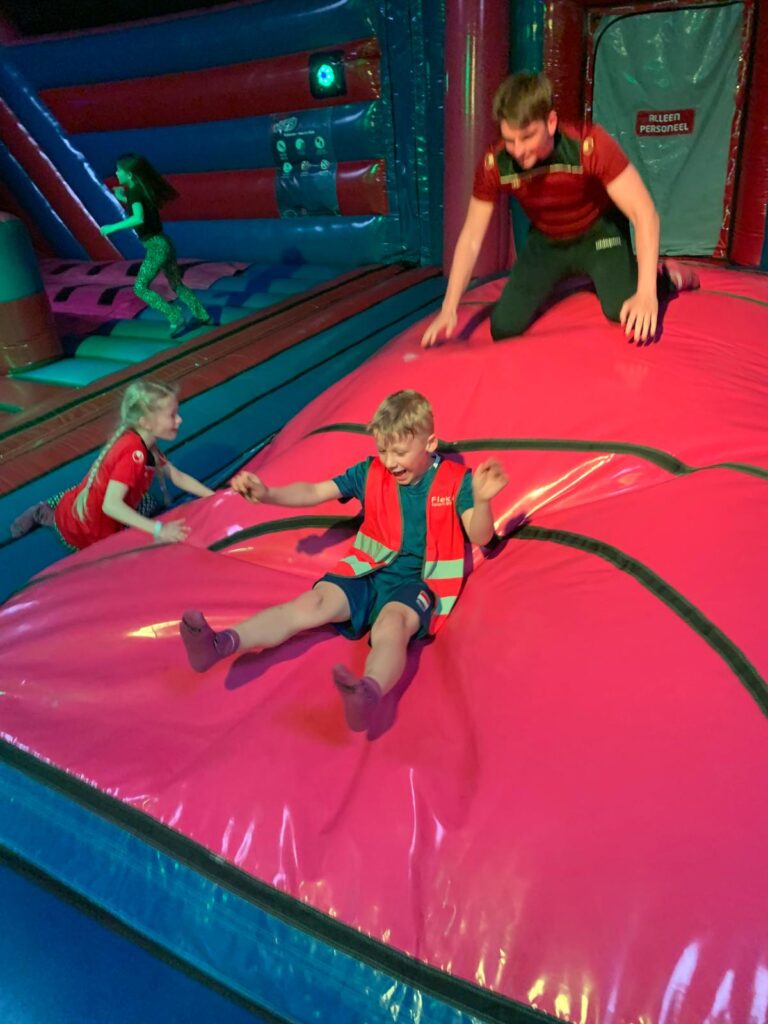 Flekss zeggewijzer Terheijden 13 - bounce valley