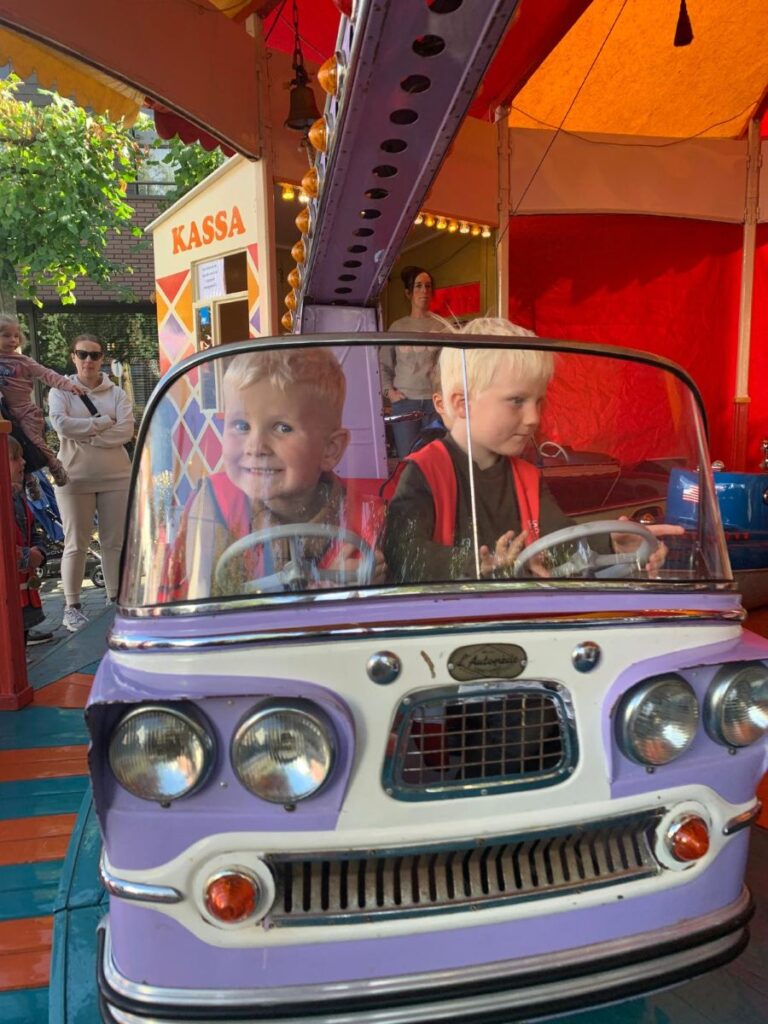 Flekss zeggewijzer Terheijden 38 - kermis