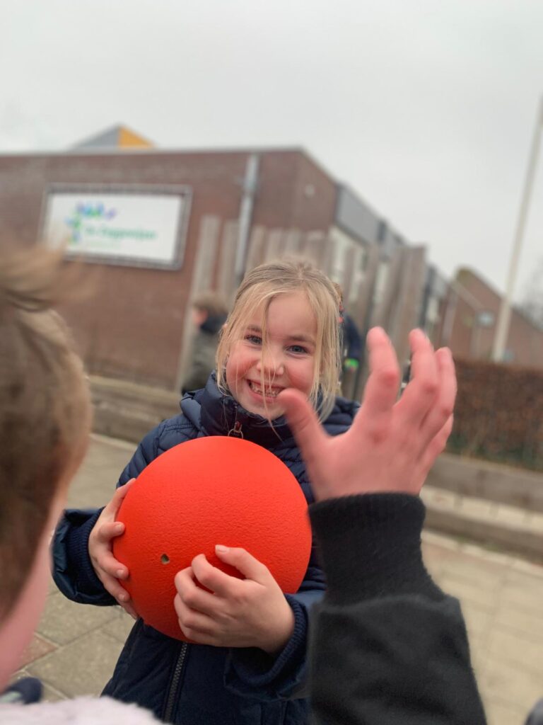 Flekss zeggewijzer 2 - trefbal