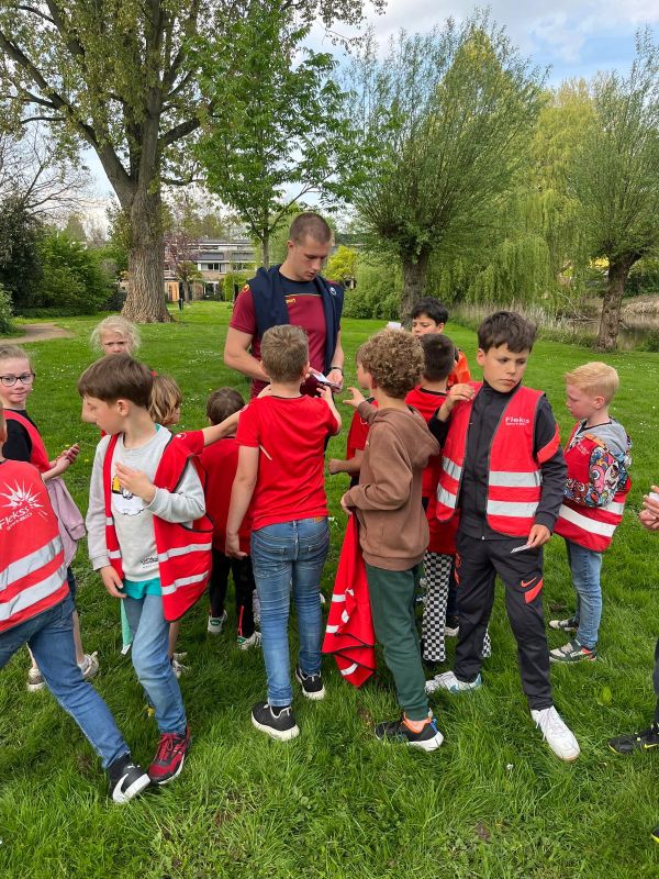 flekss week 1 meivakantie - levend stratego