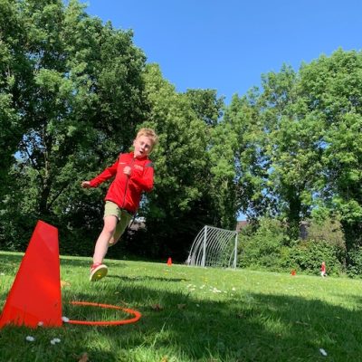 kind buiten sporten zevenbergen