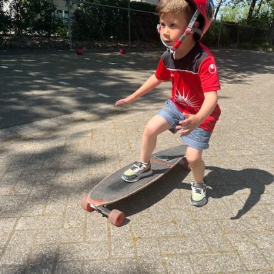 kind op skatebord zevenbergen